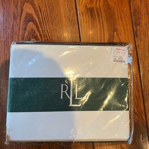 NEW! Ralph Lauren University Tate colllection twin bed sheet set.